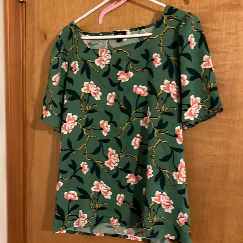 Ladies top